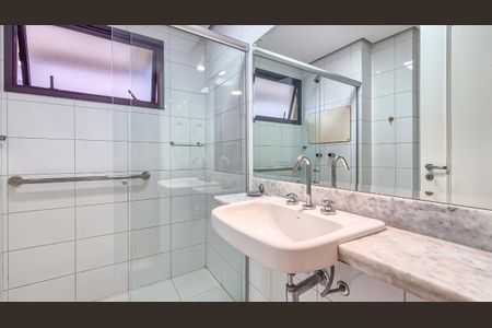 Apartamento à venda com 177m², 4 quartos e 3 vagas Apartamento à venda com 177m², 4 quartos e 3 vagasFoto 34