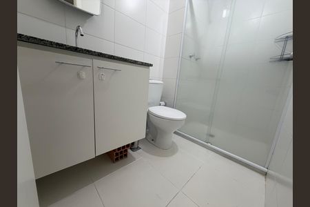 Apartamento para alugar com 65m², 2 quartos e 1 vaga Apartamento para alugar com 65m², 2 quartos e 1 vagaBanheiro