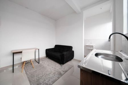 Sala/Cozinha de casa para alugar com 2 quartos, 50m² em Burgo Paulista, São Paulo