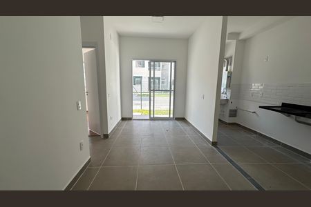 Apartamento para alugar com 72m², 2 quartos e 1 vaga Apartamento para alugar com 72m², 2 quartos e 1 vagaSala
