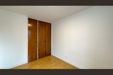 Apartamento para alugar com 97m², 3 quartos e 1 vagaQuarto 2