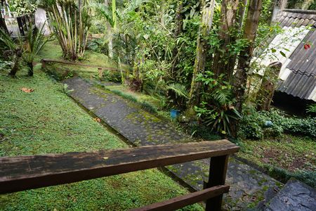 Casa para alugar com 3500m², 4 quartos e 4 vagasEscada 2