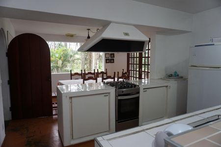 Casa para alugar com 3500m², 4 quartos e 4 vagasCozinha
