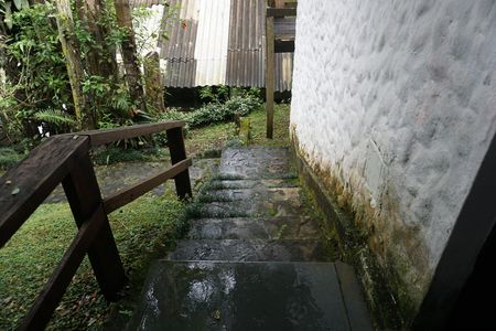Casa para alugar com 3500m², 4 quartos e 4 vagasEscada 2