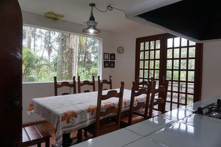 Casa para alugar com 3500m², 4 quartos e 4 vagasCozinha