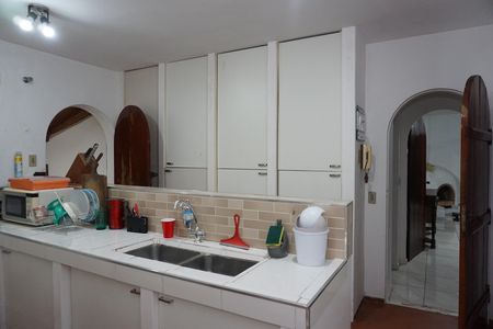Casa para alugar com 3500m², 4 quartos e 4 vagasCozinha