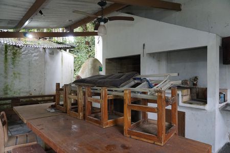 Casa para alugar com 3500m², 4 quartos e 4 vagasChurrasqueira