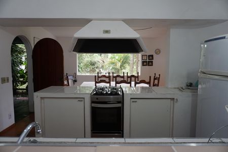 Casa para alugar com 3500m², 4 quartos e 4 vagasCozinha