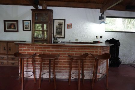 Casa para alugar com 3500m², 4 quartos e 4 vagasSala