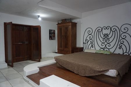 Casa para alugar com 3500m², 4 quartos e 4 vagasSuíte 1