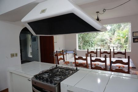 Casa para alugar com 3500m², 4 quartos e 4 vagasCozinha