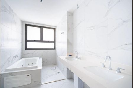 Apartamento à venda com 244m², 4 quartos e 4 vagas Apartamento à venda com 244m², 4 quartos e 4 vagasFoto 15