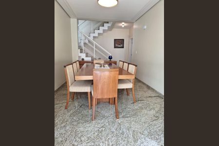 Casa à venda com 383m², 4 quartos e 4 vagas Casa à venda com 383m², 4 quartos e 4 vagasFoto 22
