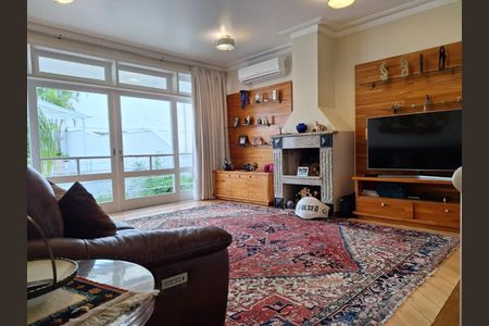 Casa à venda com 383m², 4 quartos e 4 vagas Casa à venda com 383m², 4 quartos e 4 vagasFoto 08