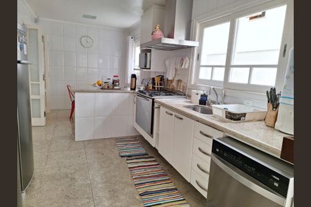 Casa à venda com 383m², 4 quartos e 4 vagas Casa à venda com 383m², 4 quartos e 4 vagasFoto 25