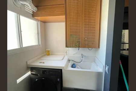Apartamento à venda com 72m², 2 quartos e 1 vaga
