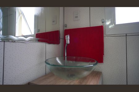 Casa à venda com 200m², 3 quartos e 1 vagaBanheiro 3