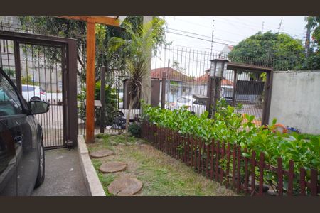 Casa à venda com 200m², 3 quartos e 1 vagaGaragem e jardim 