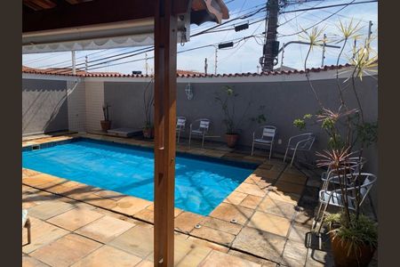 Casa à venda com 280m², 4 quartos e 5 vagas