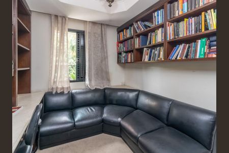 Apartamento à venda com 4 quartos, 181m² em Itaim Bibi, São Paulo