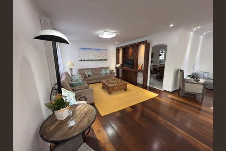 Casa de condomínio à venda com 500m², 5 quartos e 4 vagas Casa de condomínio à venda com 500m², 5 quartos e 4 vagasFoto 48