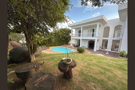 Casa de condomínio à venda com 500m², 5 quartos e 4 vagas Casa de condomínio à venda com 500m², 5 quartos e 4 vagasFoto 45