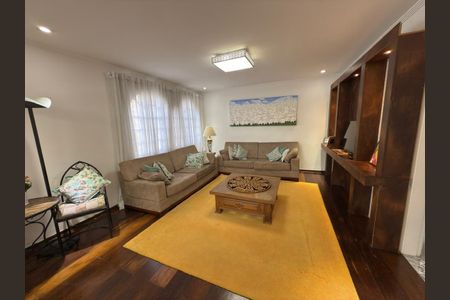 Casa de condomínio à venda com 500m², 5 quartos e 4 vagas Casa de condomínio à venda com 500m², 5 quartos e 4 vagasFoto 06