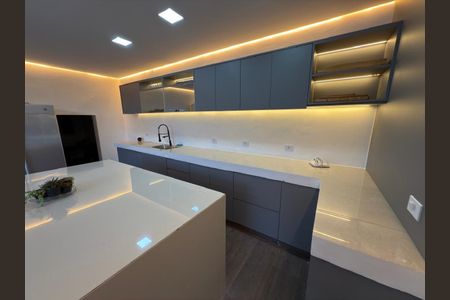 Casa de condomínio à venda com 500m², 5 quartos e 4 vagas Casa de condomínio à venda com 500m², 5 quartos e 4 vagasFoto 24
