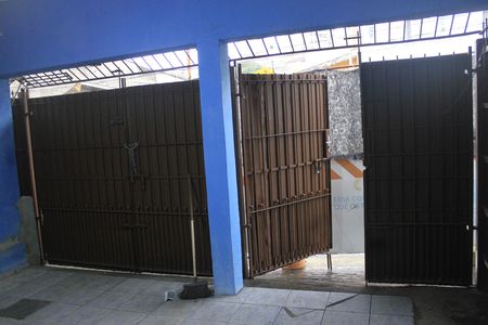 Casa à venda com 40m², 1 quarto e 2 vagasGaragem 