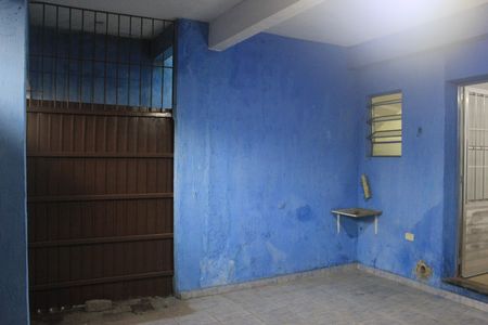 Casa à venda com 40m², 1 quarto e 2 vagasGaragem 