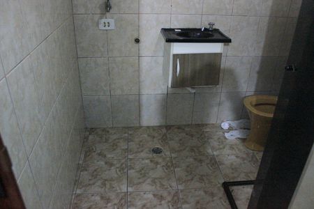 Banheiro  de casa para alugar com 1 quarto, 40m² em Vila Ester, Guarulhos