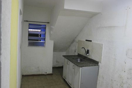 Casa à venda com 40m², 1 quarto e 2 vagasCozinha 