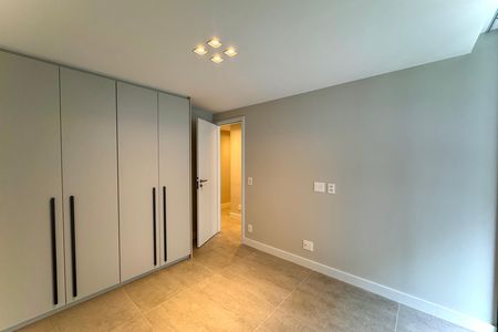 Apartamento para alugar com 100m², 3 quartos e 2 vagas
