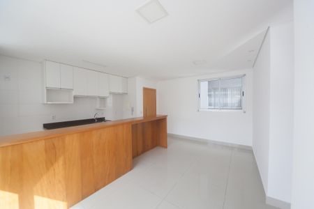 sala de apartamento para alugar com 2 quartos, 61m² em Buritis, Belo Horizonte