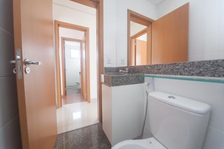 Apartamento para alugar com 61m², 2 quartos e 2 vagas Apartamento para alugar com 61m², 2 quartos e 2 vagasBanheiro Social
