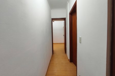 Apartamento à venda com 94m², 2 quartos e 1 vagaCorredor - Quartos