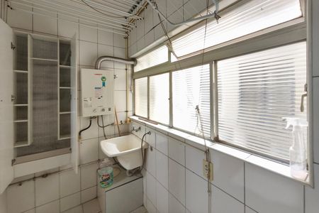 Apartamento à venda com 94m², 2 quartos e 1 vagaÁrea de Serviço