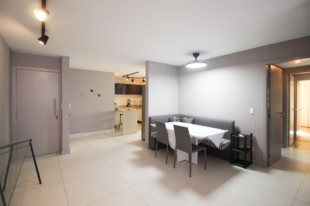 Apartamento à venda com 103m², 3 quartos e 1 vaga Apartamento à venda com 103m², 3 quartos e 1 vagaSala