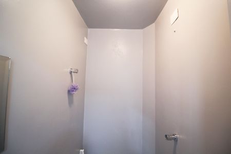 Apartamento à venda com 103m², 3 quartos e 1 vaga Apartamento à venda com 103m², 3 quartos e 1 vagaBanheiro de serviço