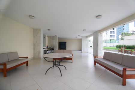 Apartamento à venda com 103m², 3 quartos e 1 vaga Apartamento à venda com 103m², 3 quartos e 1 vagaÁrea comum - Salão de festas