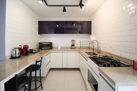 Apartamento à venda com 103m², 3 quartos e 1 vaga Apartamento à venda com 103m², 3 quartos e 1 vagaCozinha