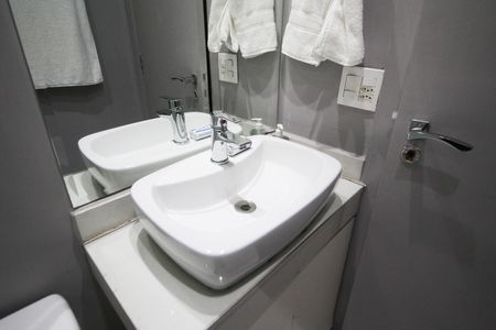 Apartamento à venda com 103m², 3 quartos e 1 vaga Apartamento à venda com 103m², 3 quartos e 1 vagaBanheiro 1