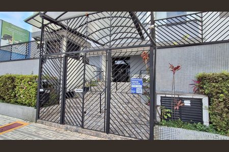 Apartamento para alugar com 135m², 3 quartos e 2 vagas Apartamento para alugar com 135m², 3 quartos e 2 vagasFachada