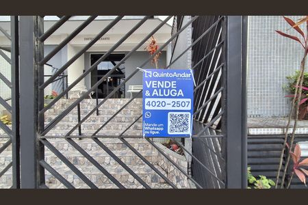 Apartamento para alugar com 135m², 3 quartos e 2 vagas Apartamento para alugar com 135m², 3 quartos e 2 vagasPlaquinha
