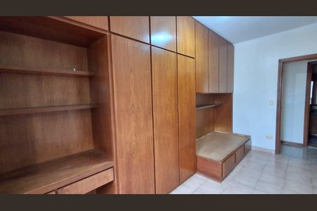 Apartamento para alugar com 135m², 3 quartos e 2 vagas Apartamento para alugar com 135m², 3 quartos e 2 vagasQuarto 1