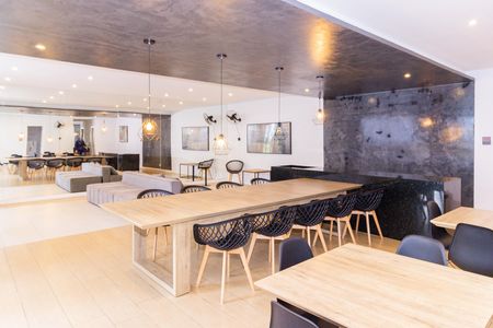 Apartamento à venda com 39m², 2 quartos e sem vagaÁrea comum - Salão de festas