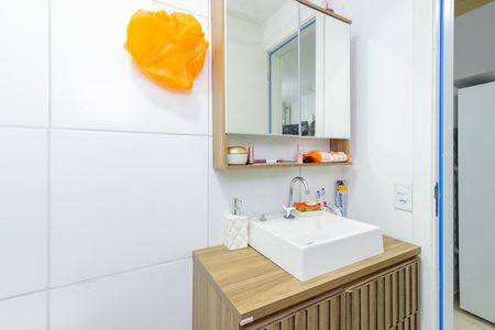 Banheiro de apartamento à venda com 2 quartos, 39m² em Vila Barreto, São Paulo