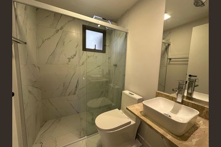 Apartamento para alugar com 128m², 4 quartos e 2 vagas Apartamento para alugar com 128m², 4 quartos e 2 vagasBanheiro Social