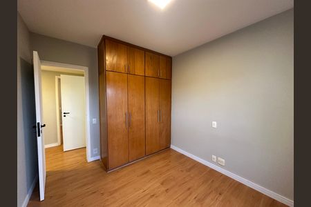 Apartamento para alugar com 128m², 4 quartos e 2 vagas Apartamento para alugar com 128m², 4 quartos e 2 vagasQuarto 1