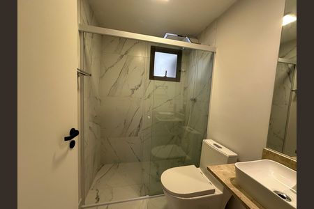 Apartamento para alugar com 128m², 4 quartos e 2 vagas Apartamento para alugar com 128m², 4 quartos e 2 vagasBanheiro Social